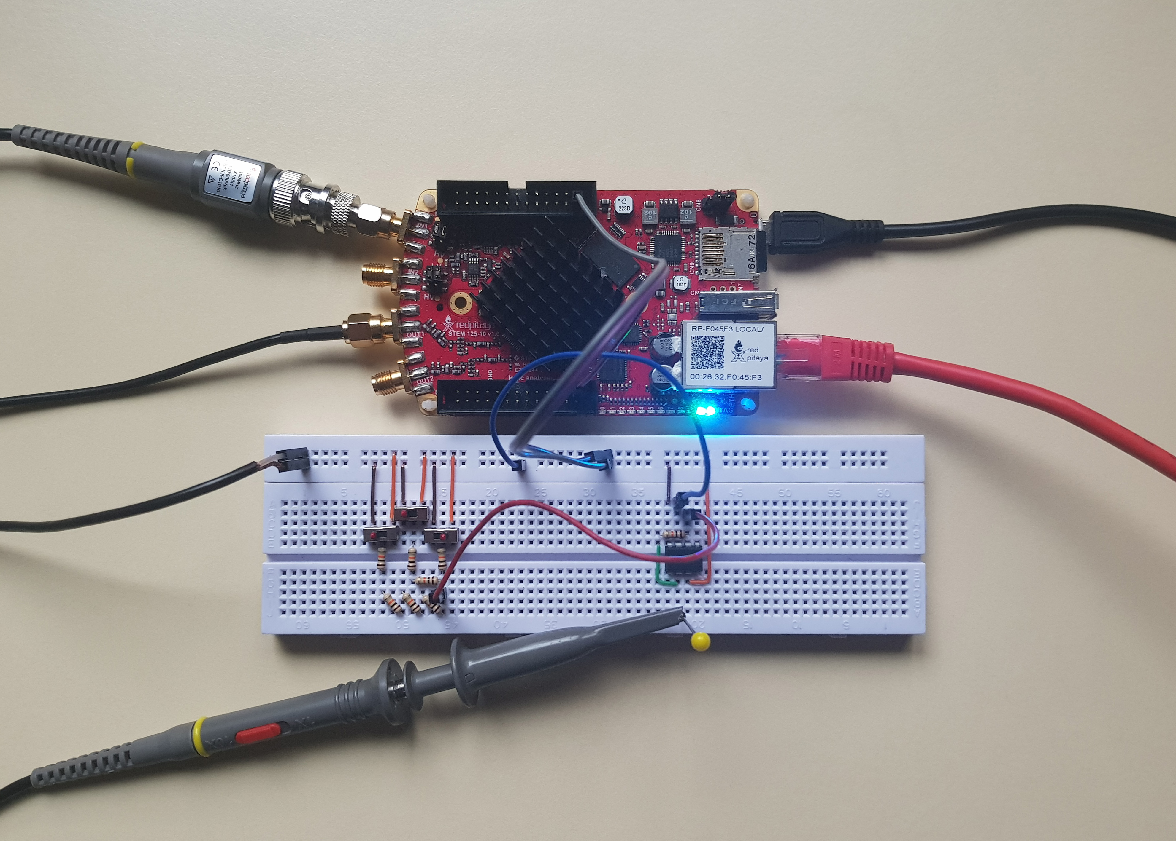 ../../_images/13_binary_weighted_circuit.jpg